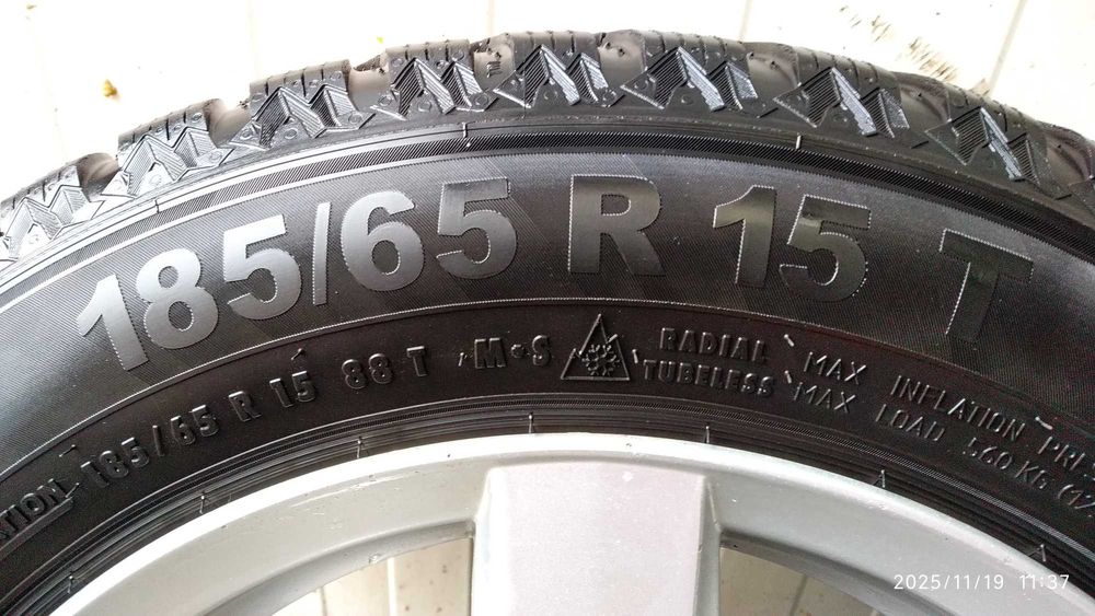 15 цола,4х100,в комплект с много добри зимни гуми!ЦО-60,1