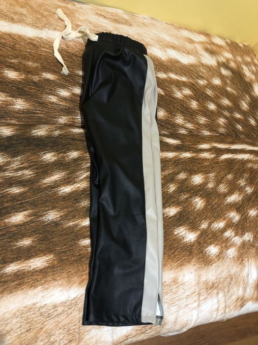 Pantaloni young rich white