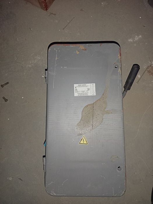 Продам  рубильник на 250А