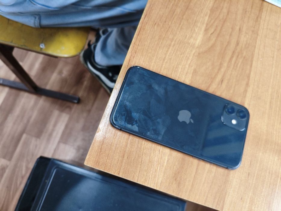 Айфон 11 продается