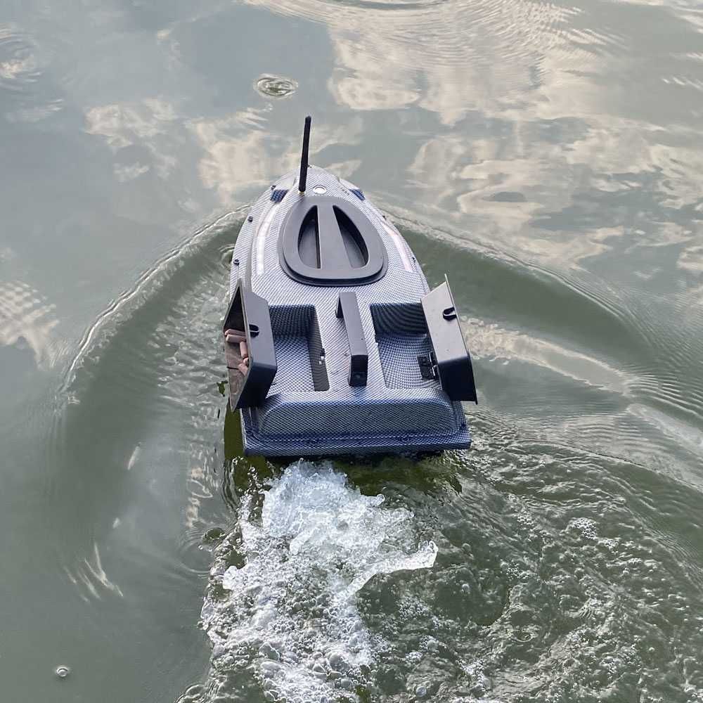 Barcă/Navomodel de pescuit cu GPS pentru plantat sonar atasat
