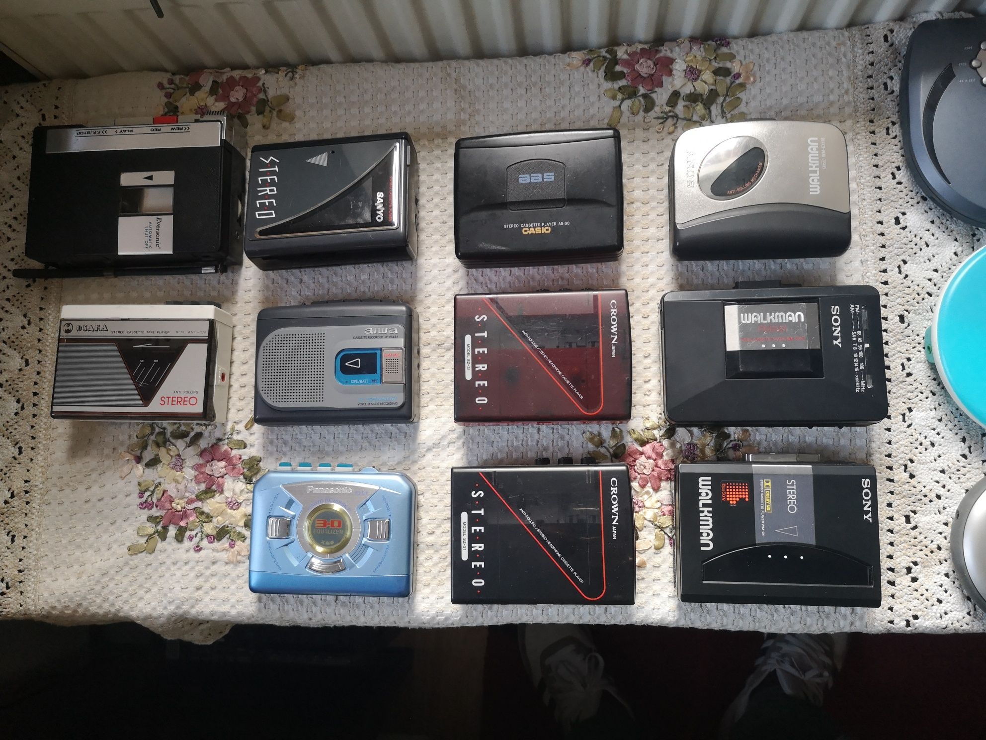 Walkman Osaka, Aiwa, Sanyo