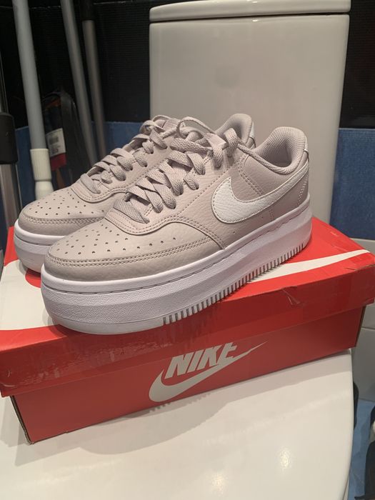 Квцове Nike Court vision 38,5 естествена кожа