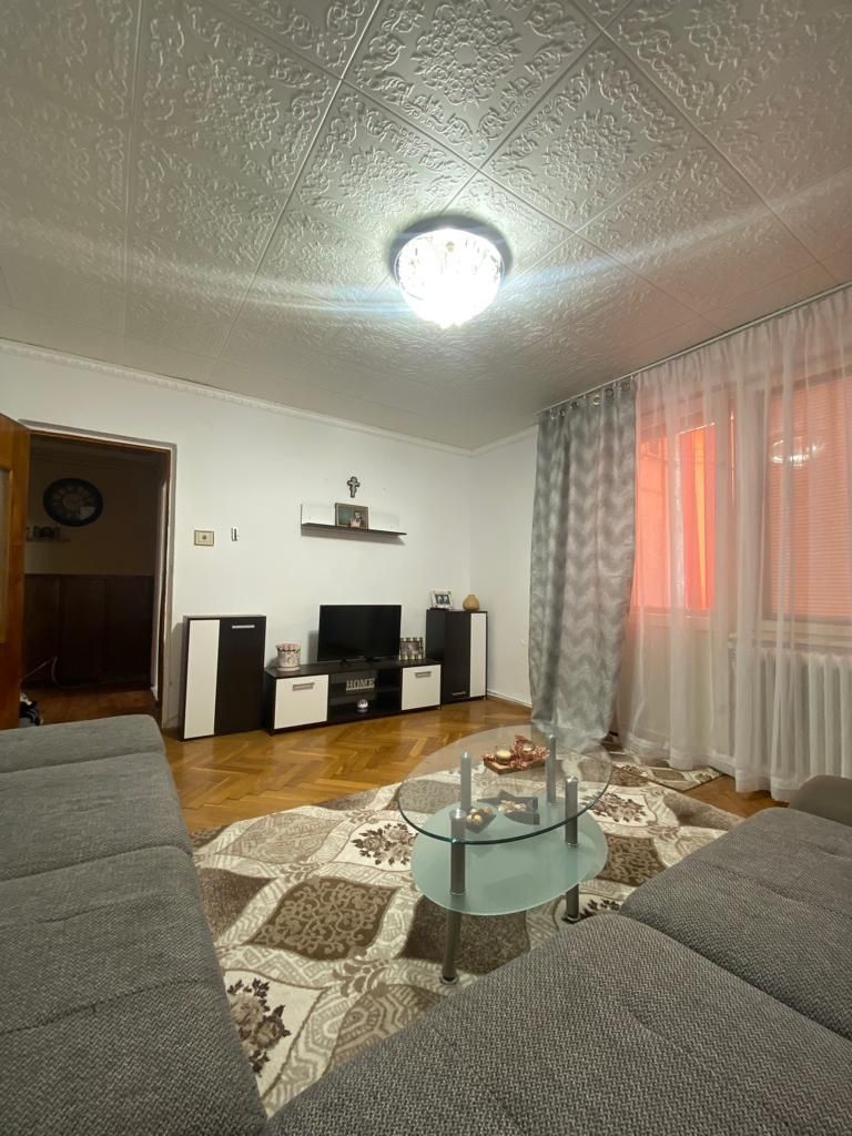 Apartament de vânzare