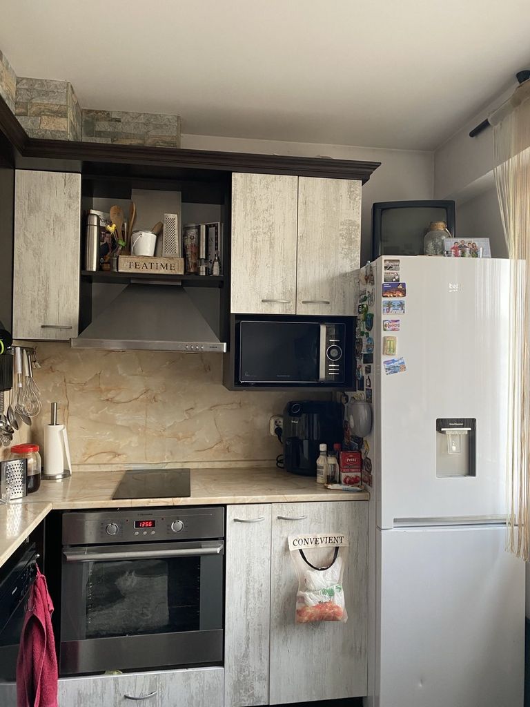 Продава се Тристаен апартамент в Шумен, 5-ти полк - 80 кв.м за 1753 €/кв.м - Снимка #5