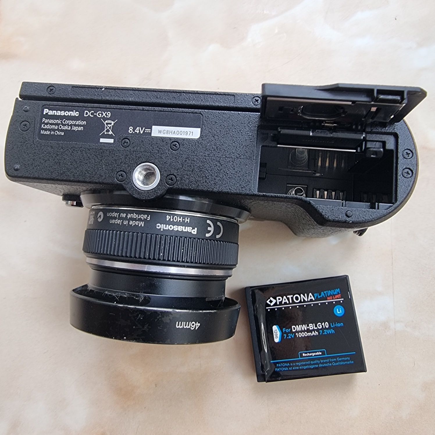 Camera Panasonic Lumix DC GX9 + obiectiv luminos 1.4