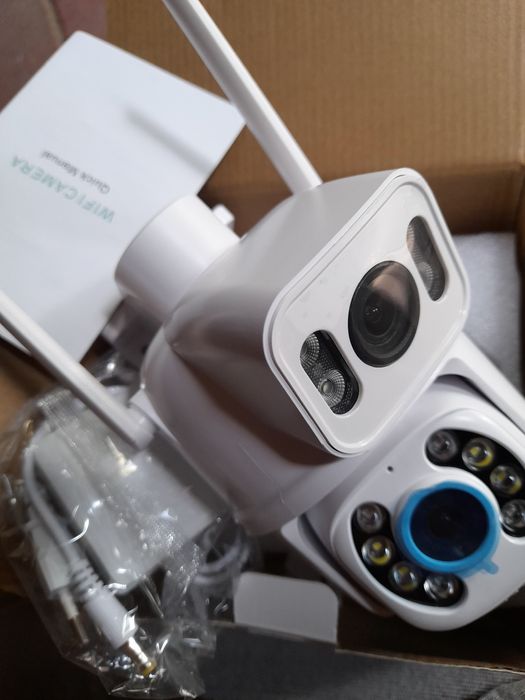 Camera wifi supraveghere 2 lentile