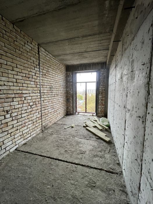 Продается квартира в яшнабадсклм районе