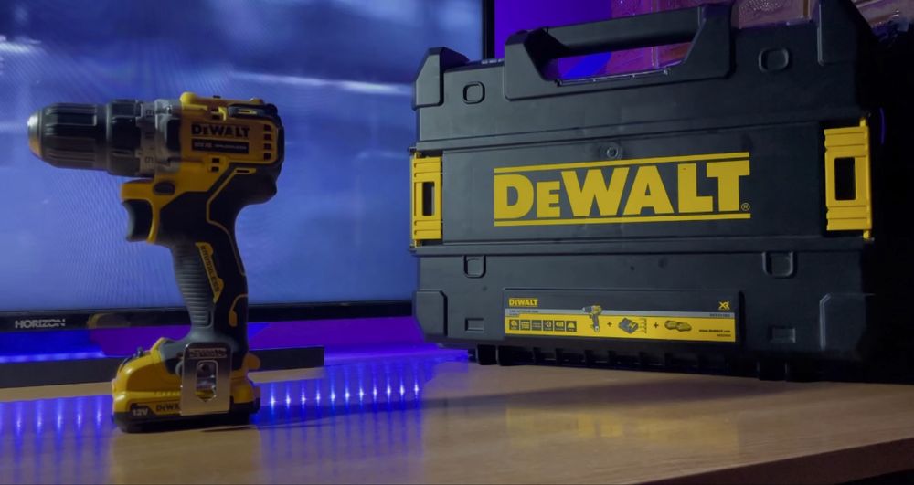 Dewalt XR 12 v cu acumulator