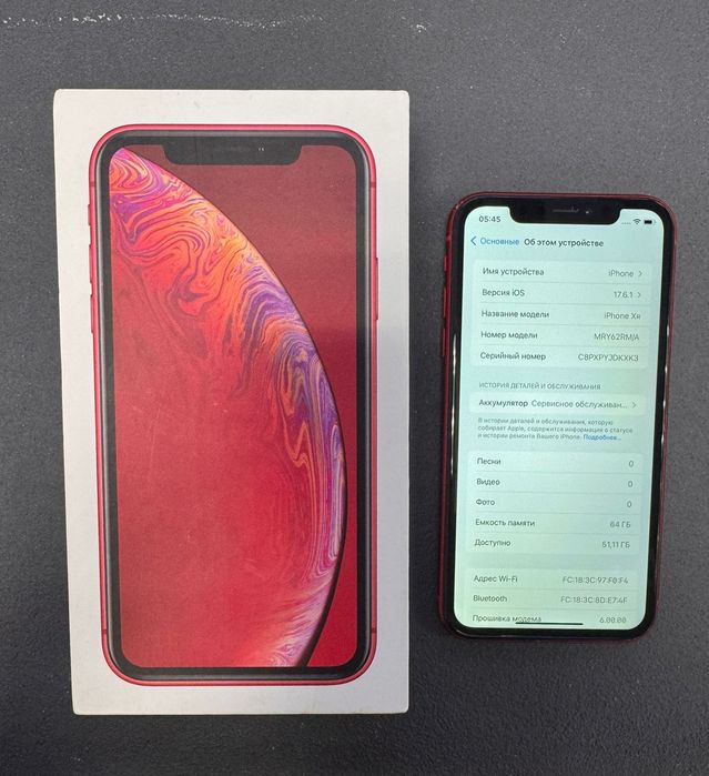 Продам айфон xr 64 gb коробка документы красный цвет