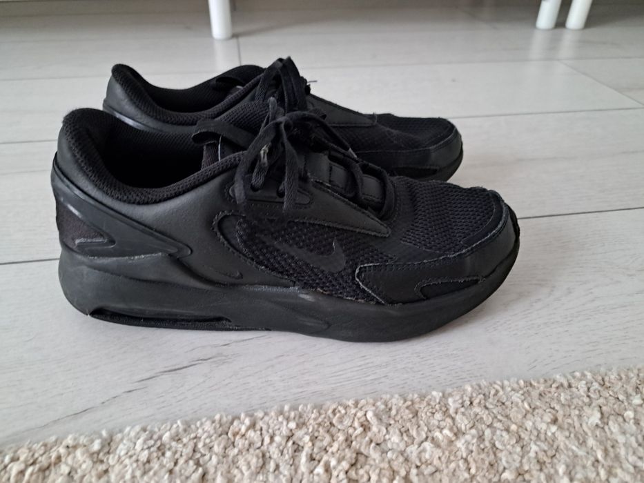 Adidasi air max marimea 38.5