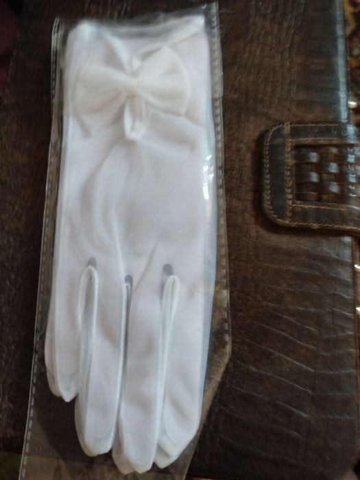 Перчатки дамские