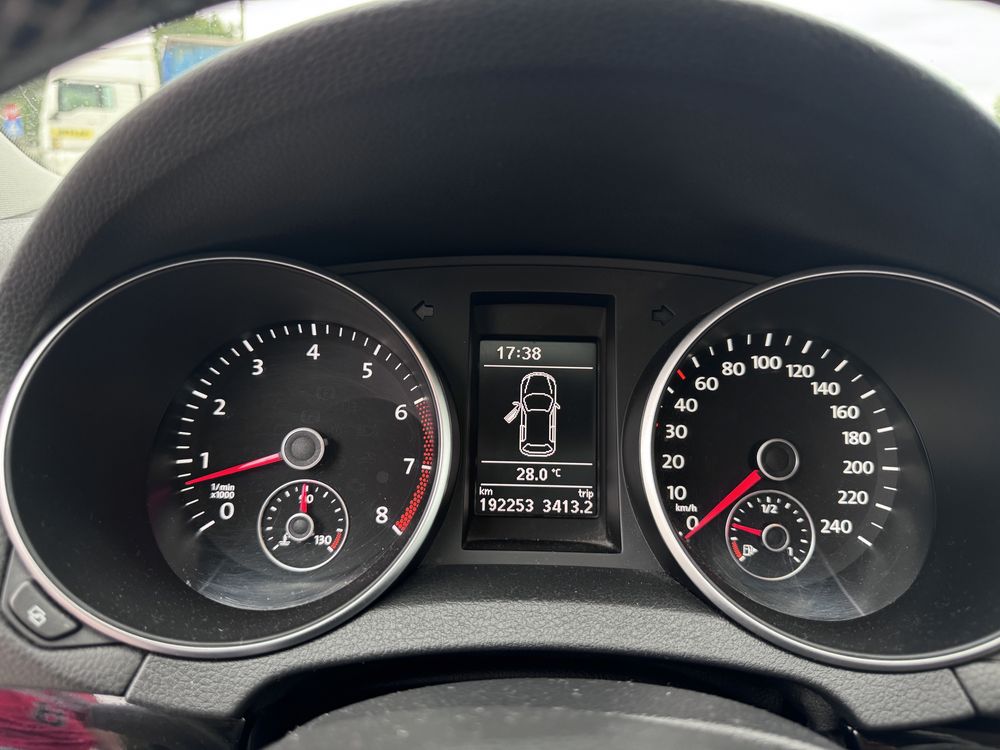 Golf 6 1.2 benzina 105 cai