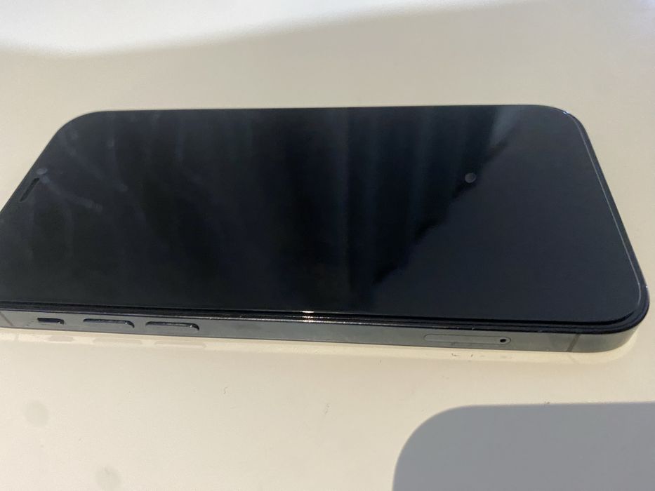 Vand iPhone  12 Pro nou