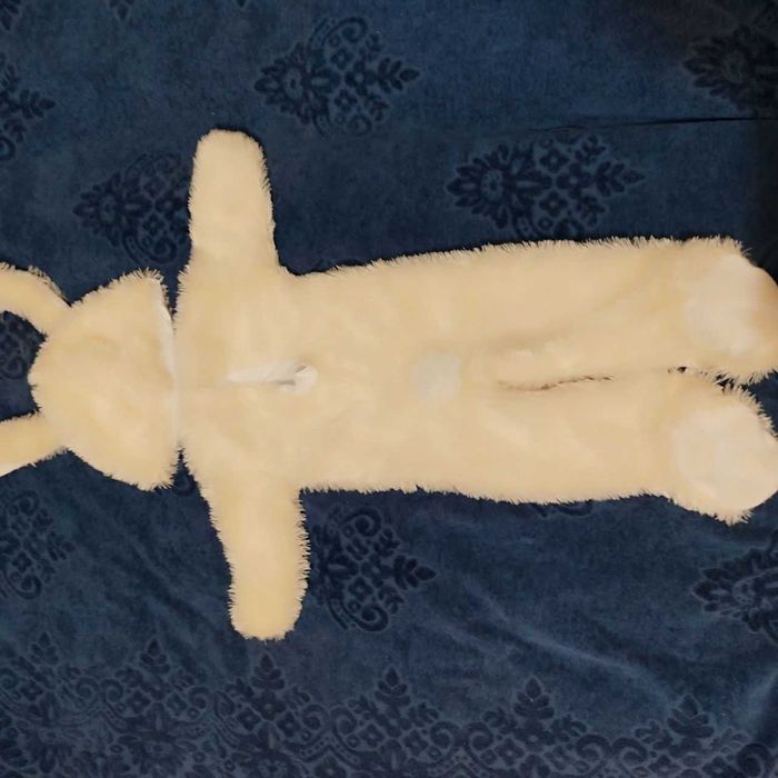 Костюм зайчика на праздники.