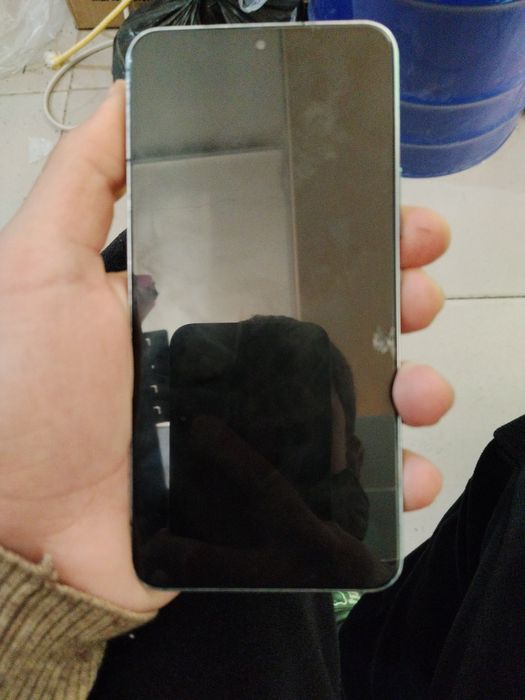 Samsung S22+ plus sotiladi 8/256 5G