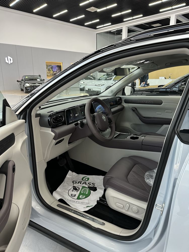Leapmotor C11 580km Ev 2025 3года Гарантии!!! Руссификация!!!