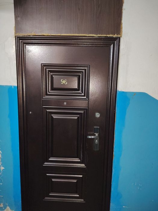 1/7/7 uy sotiladi 10-mkr