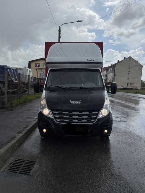 Renault Master cu lift