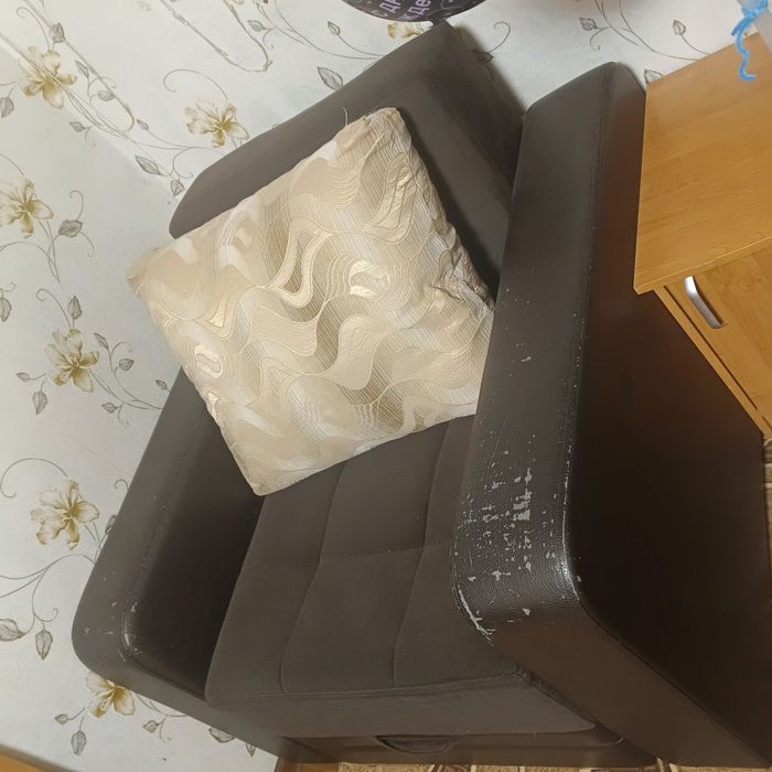 Продам раскладное кресло,срочно.