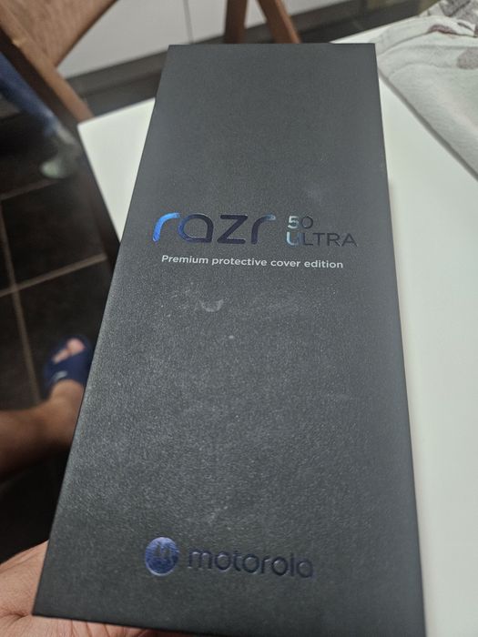 Motorola razr 50 ultra impecabil