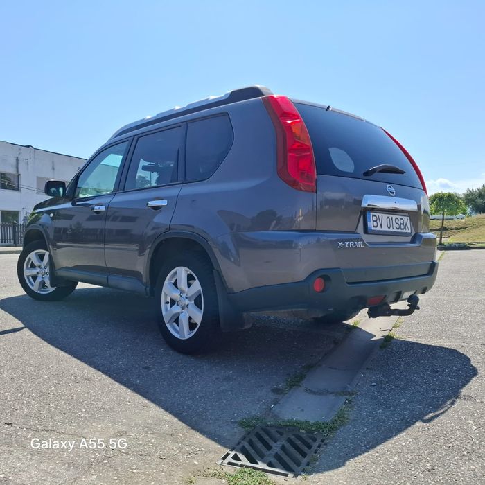 Vând Nissan x-trail Model T31