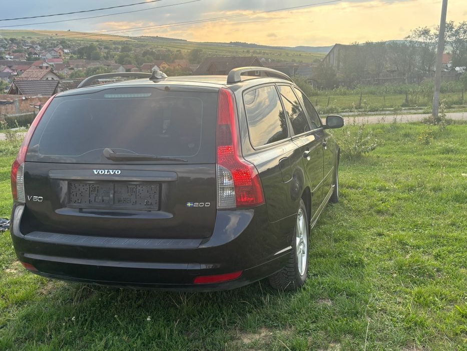 Urgent De Vânzare.Volvo V5 Anul fab 2008.Motor 2.0 Diesel