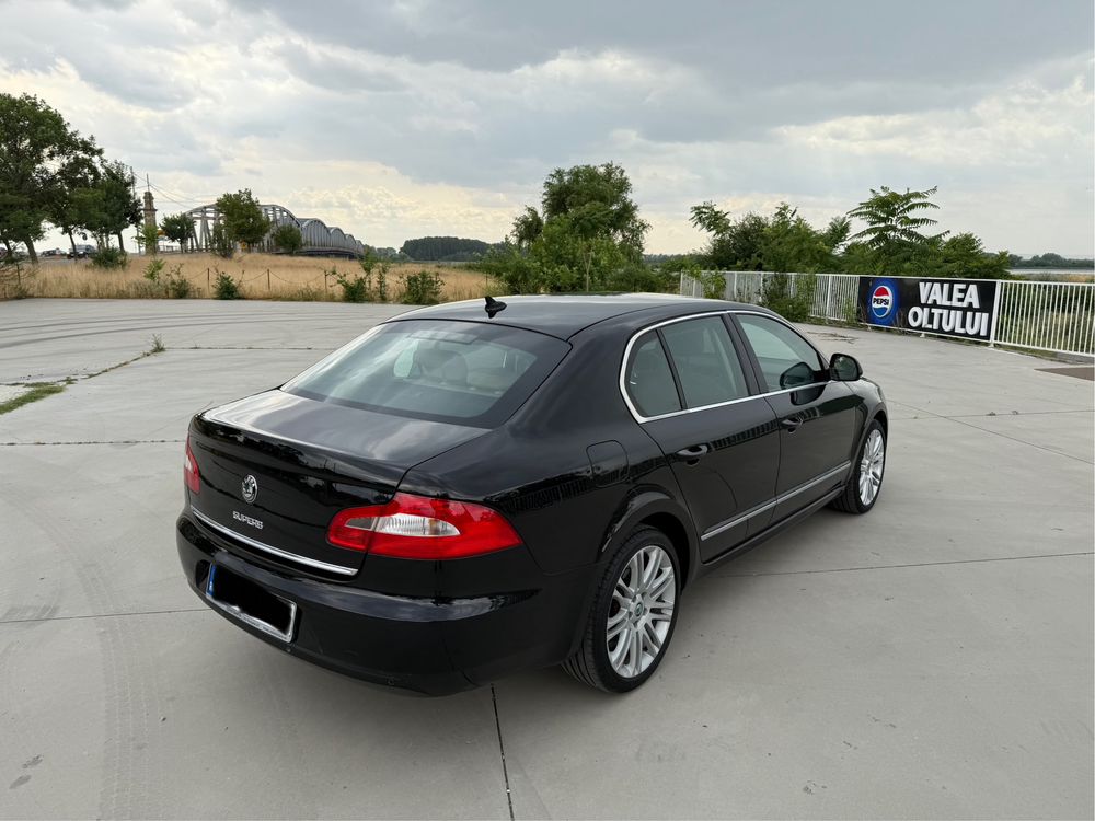 Skoda Superb 2.0 TDI HighLine 2012 Euro 5