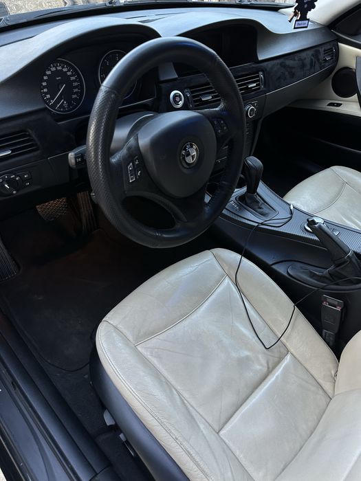 Vand Bmw e91 320D panoramic .