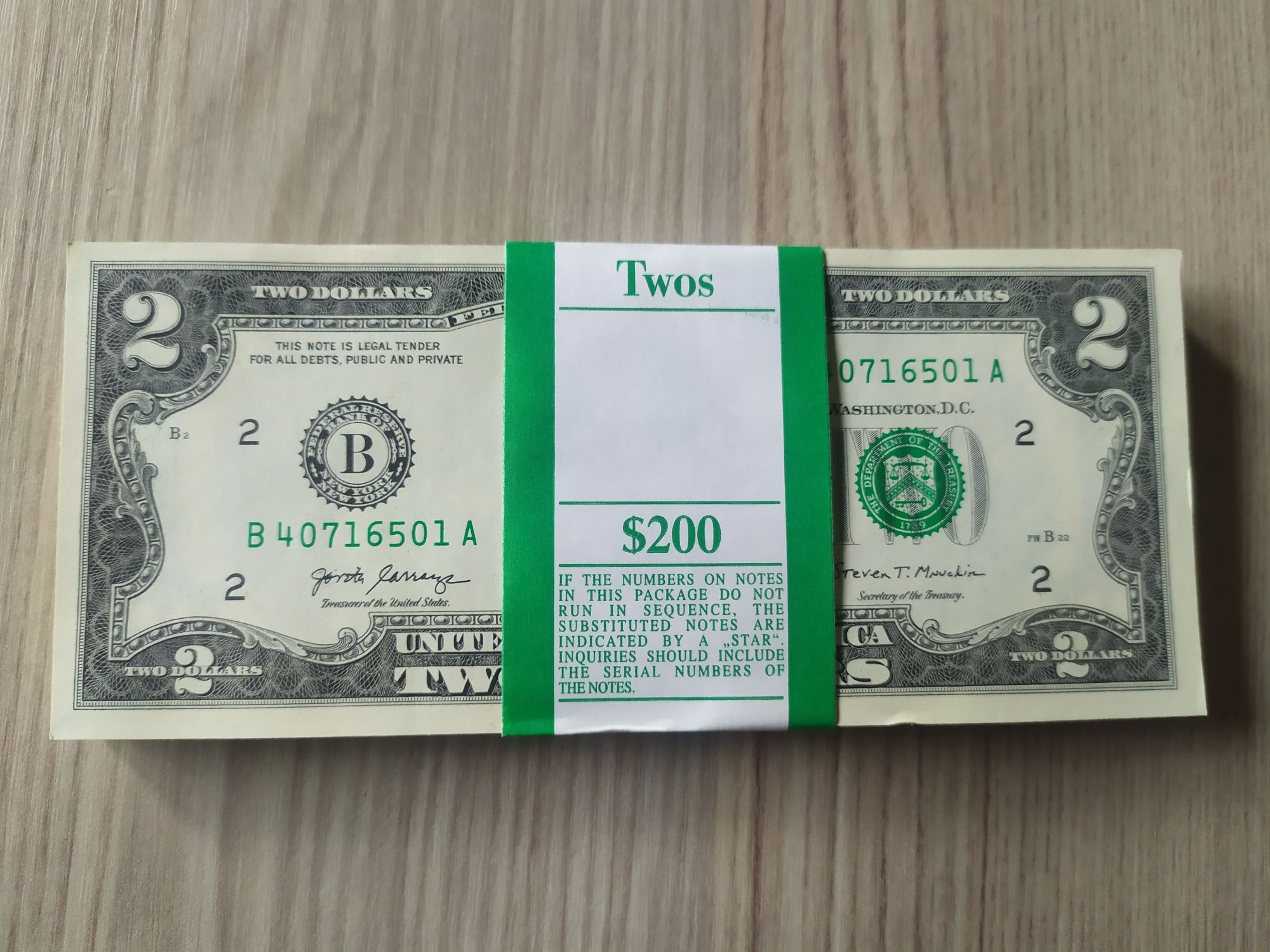 Нови банкноти 2 долара ($2 USD) , нециркулирали