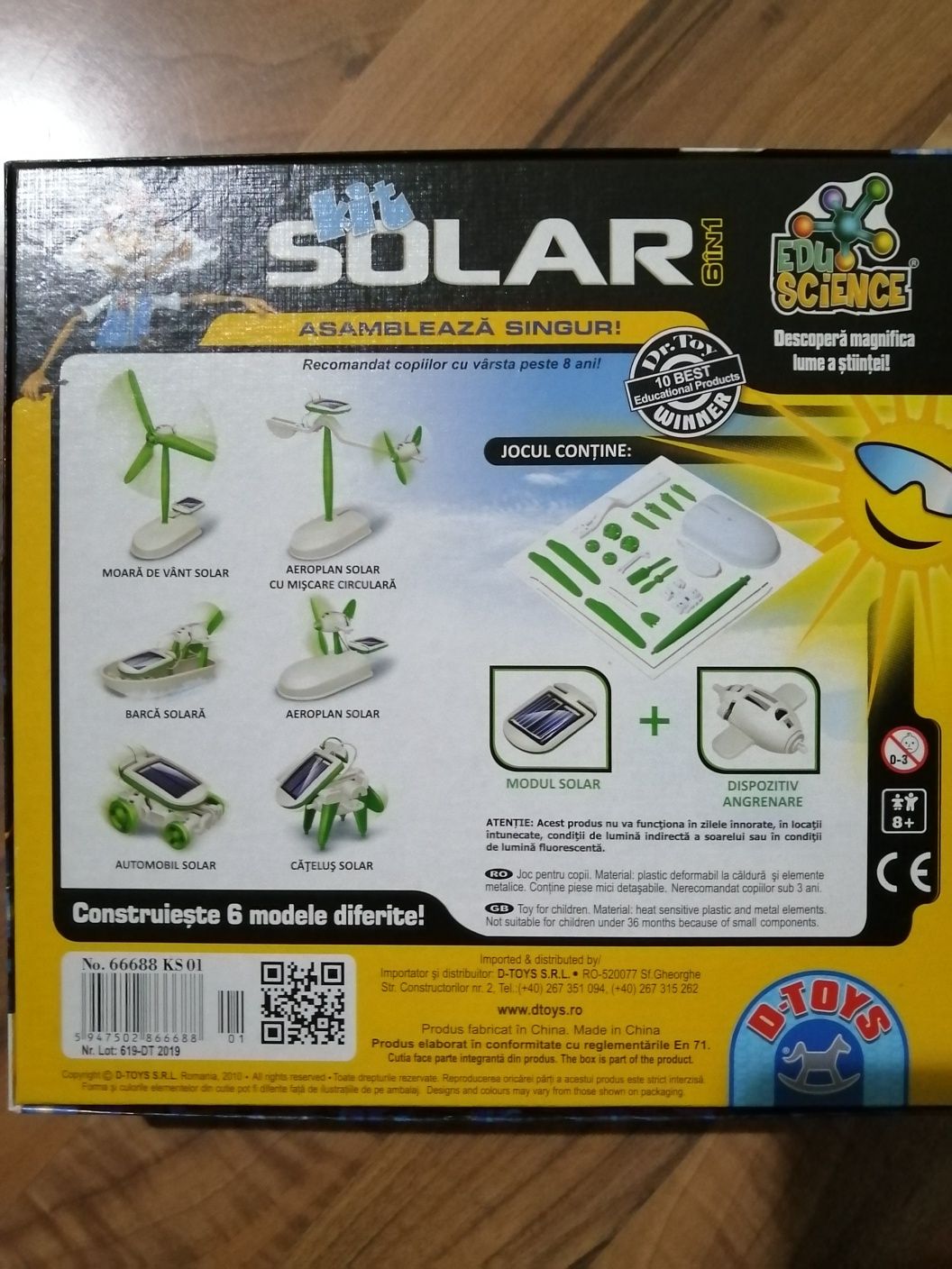 Robot solar și kit solar de asamblare