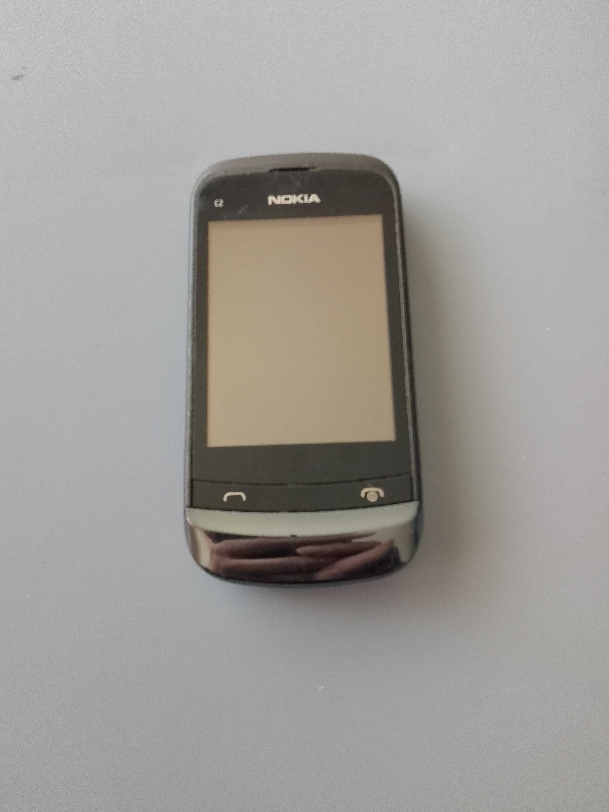 Nokia C2-02 в отлично състояние