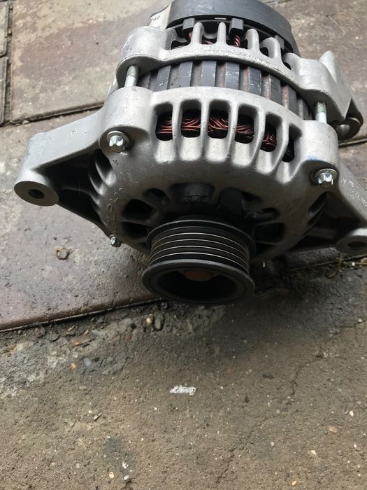 Alternator Opel Movano sau Renault Trafic