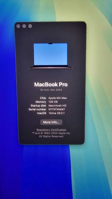 MacBook Pro 16-inch Apple M4 Max, 128 GB RAM, 1 TB SSD