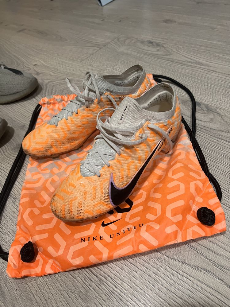 Бутонки Nike mercurial