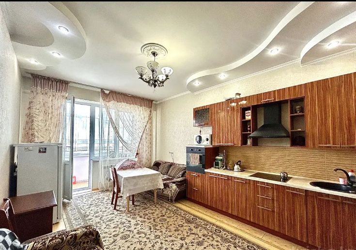 Продам 1 комнатную квартиру 72 кв. Метра