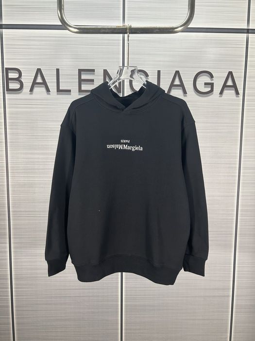 Мъжки суичъри -различни модели