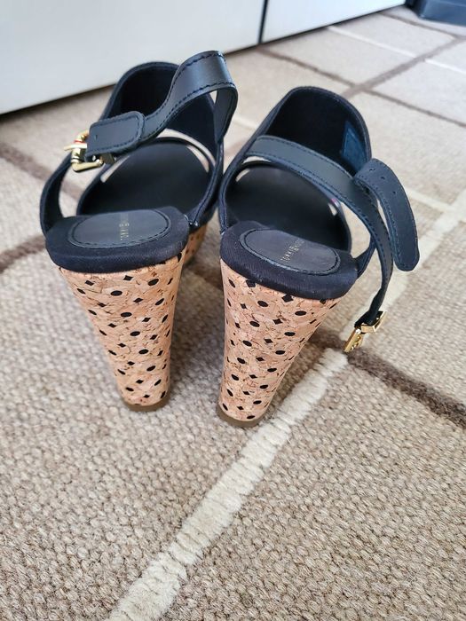 Дамски сандали, оригинални