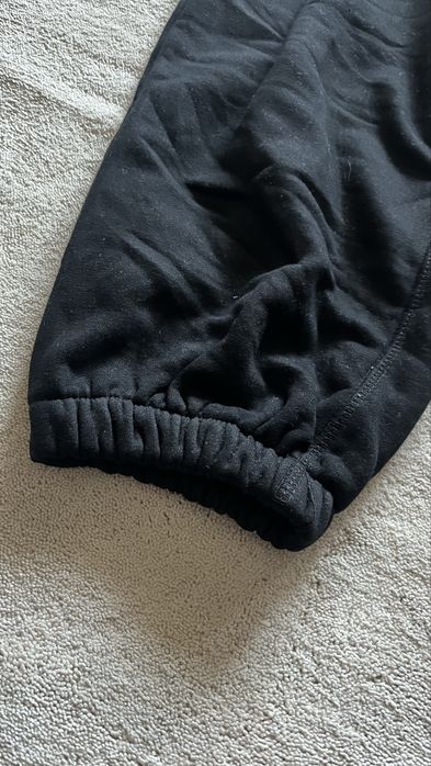 Corteiz sweatpants черен цвят