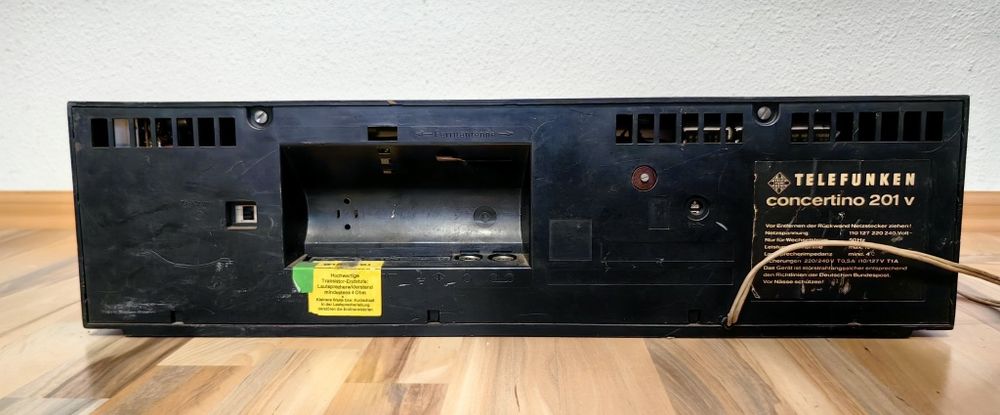 Radio vechi Telefunken Concertino HiFi 201 retro vintage de colecție