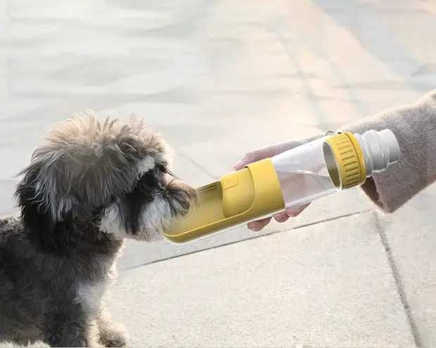 Sticla cu apa cu compartiment pentru hranire animale, pets