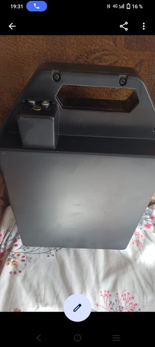 Baterie lithium-ion pentru scuter electric, 60v/12A, aproape nouă, puț