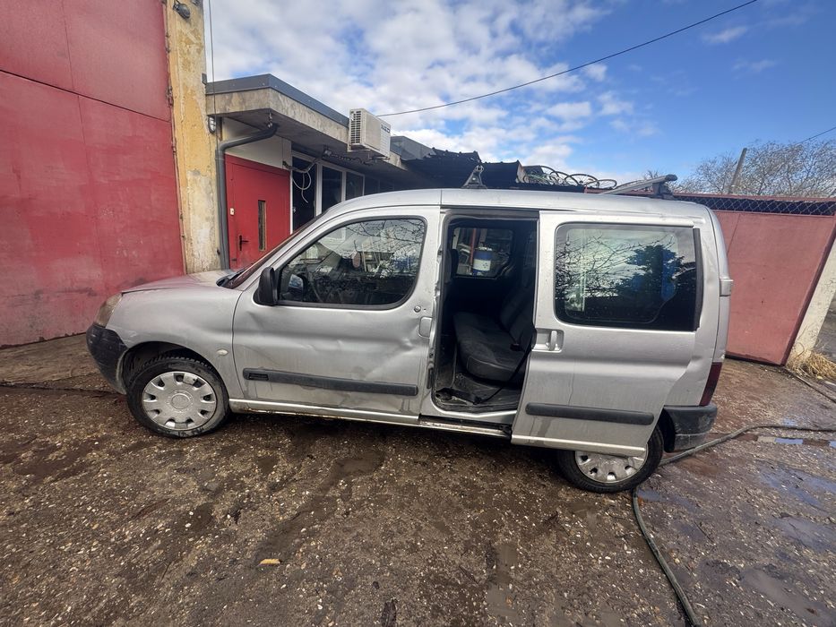 Берлинго на части