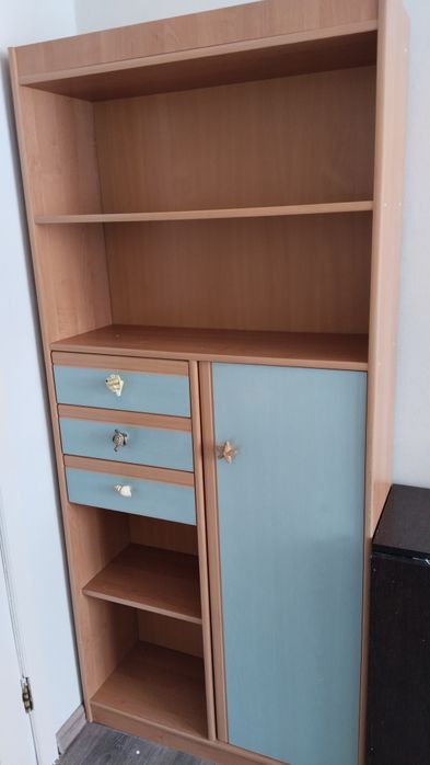 Продам стенку детскую