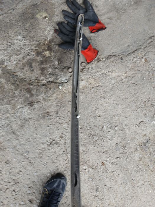 Лайсни багажник ауди а6 ц5