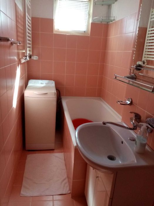 Apartament 2 camere de închiriat – Mangalia, 1300 lei/lună
