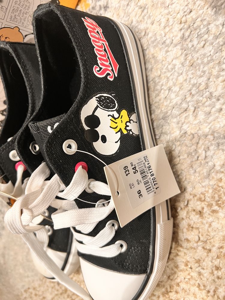 Чисто нови гуменки Snoopy
