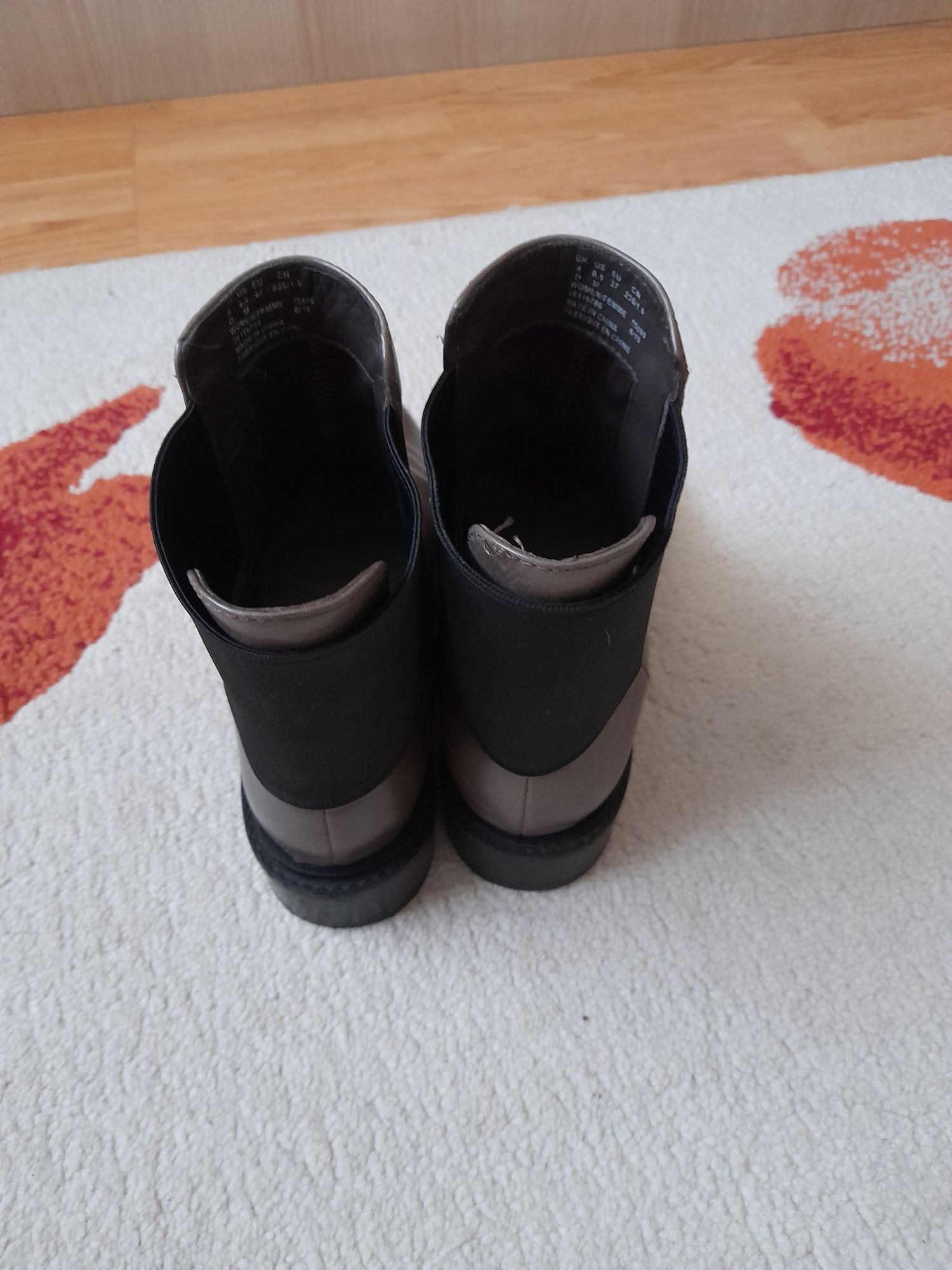 Ghete Clarks 37 piele