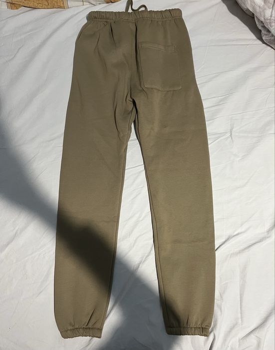 Pantaloni de trening essentials cream