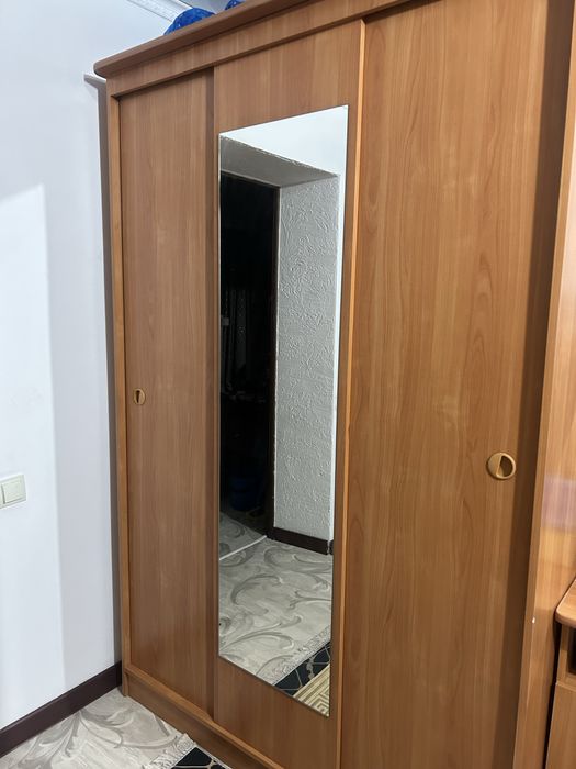 Продам спальный гарнитур не дорого, пишите и звоните в любое время